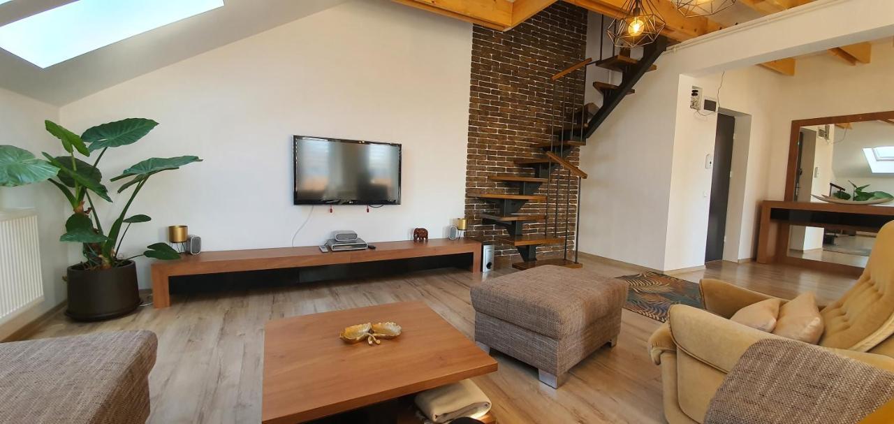 Hoobee Home & Rooftop Terrace Târgu-Mureş Εξωτερικό φωτογραφία